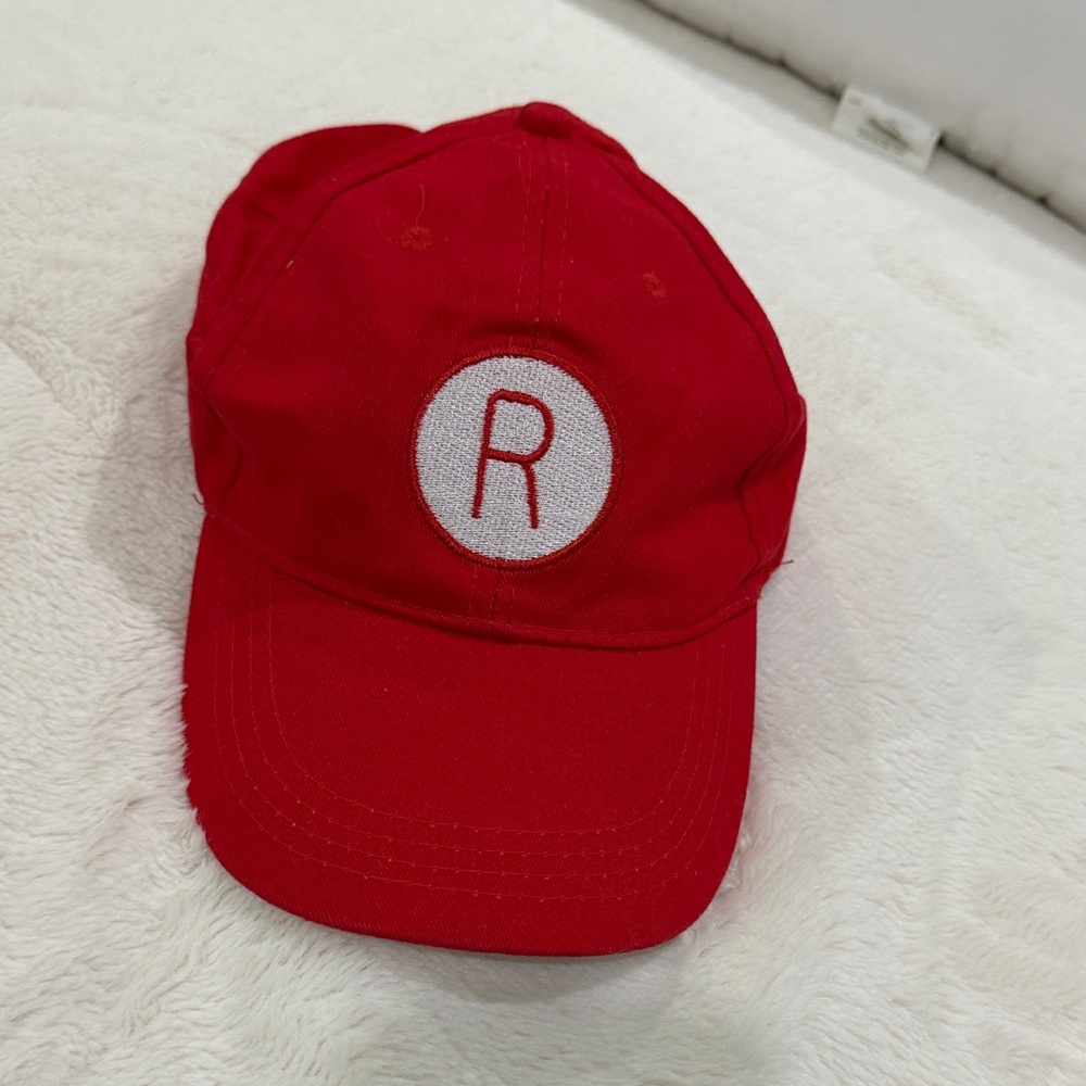 Red Baseball Cap with Embroidered R
Rockford peach